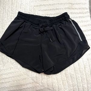 lululemon tracker shorts